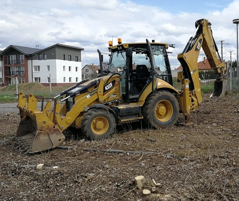 traktorbager výkopy